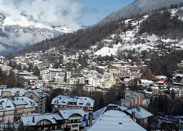 Duplex 6 Pers, Avec 8 Couchages, Garage, Wifi, Calme, Proche Des Pistes, Top Equipe Et Linges Fournis, Vue Magnifique